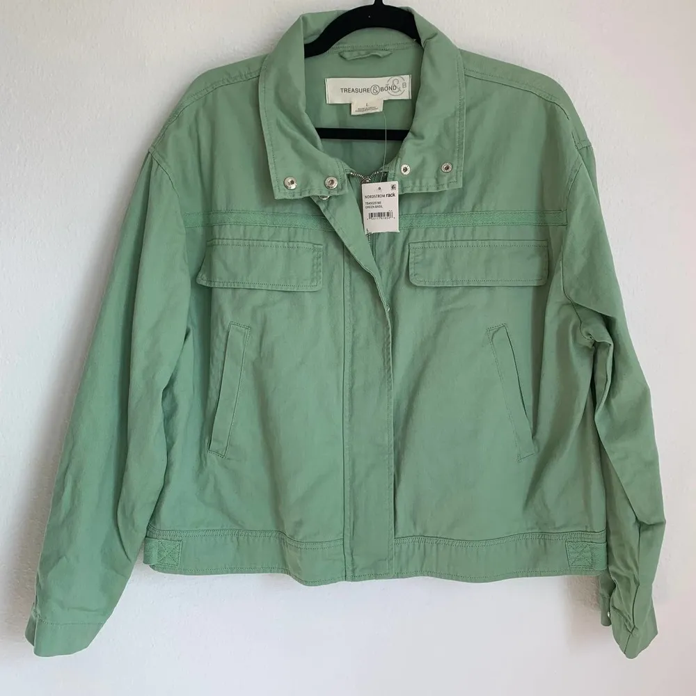 NWT Treasure & Bond Stand Collar Cotton Twill Jacket in Spring Green - Image 3