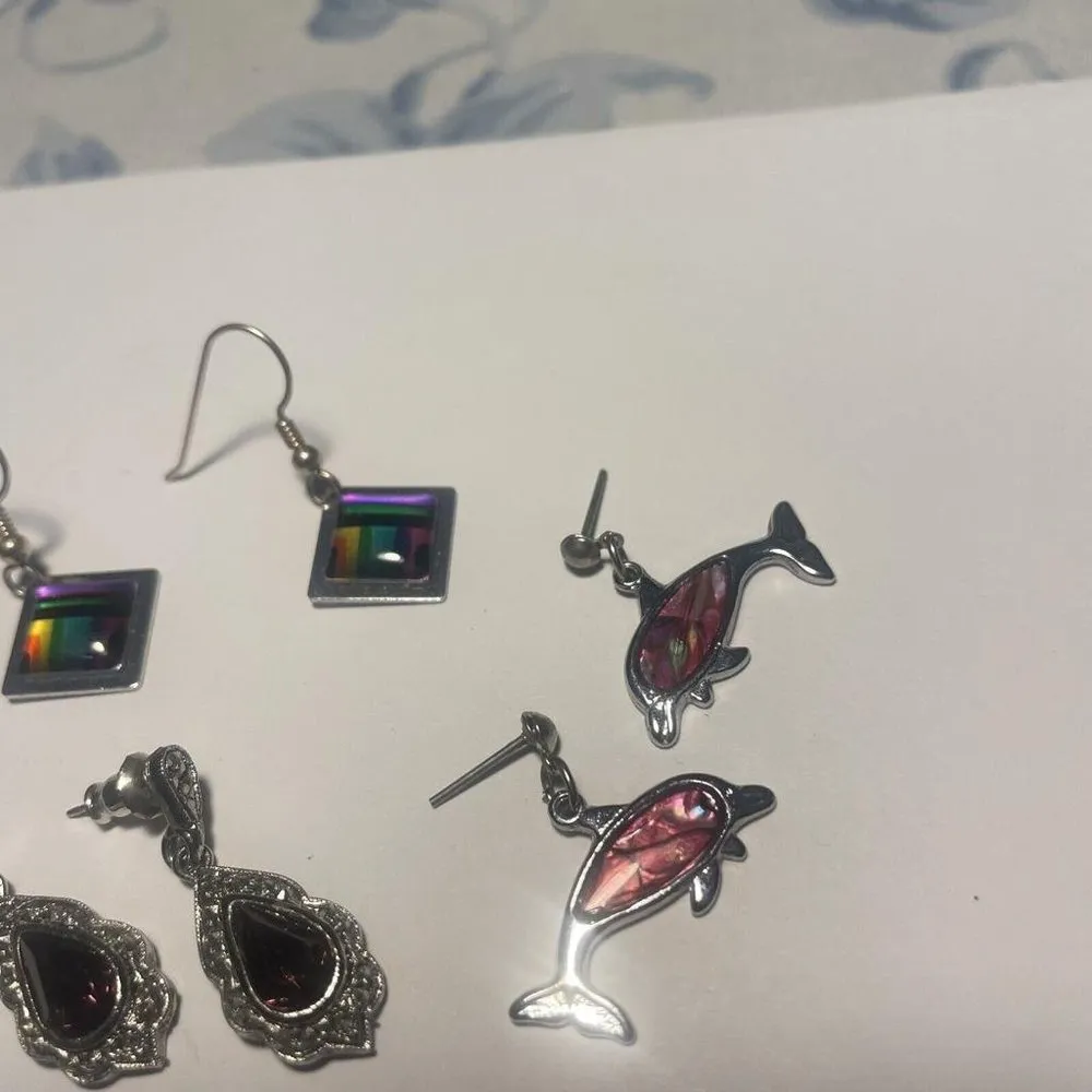 Lot Of 5 Dangle Costume Earrings Pierced Silver Tone Metal - Image 6