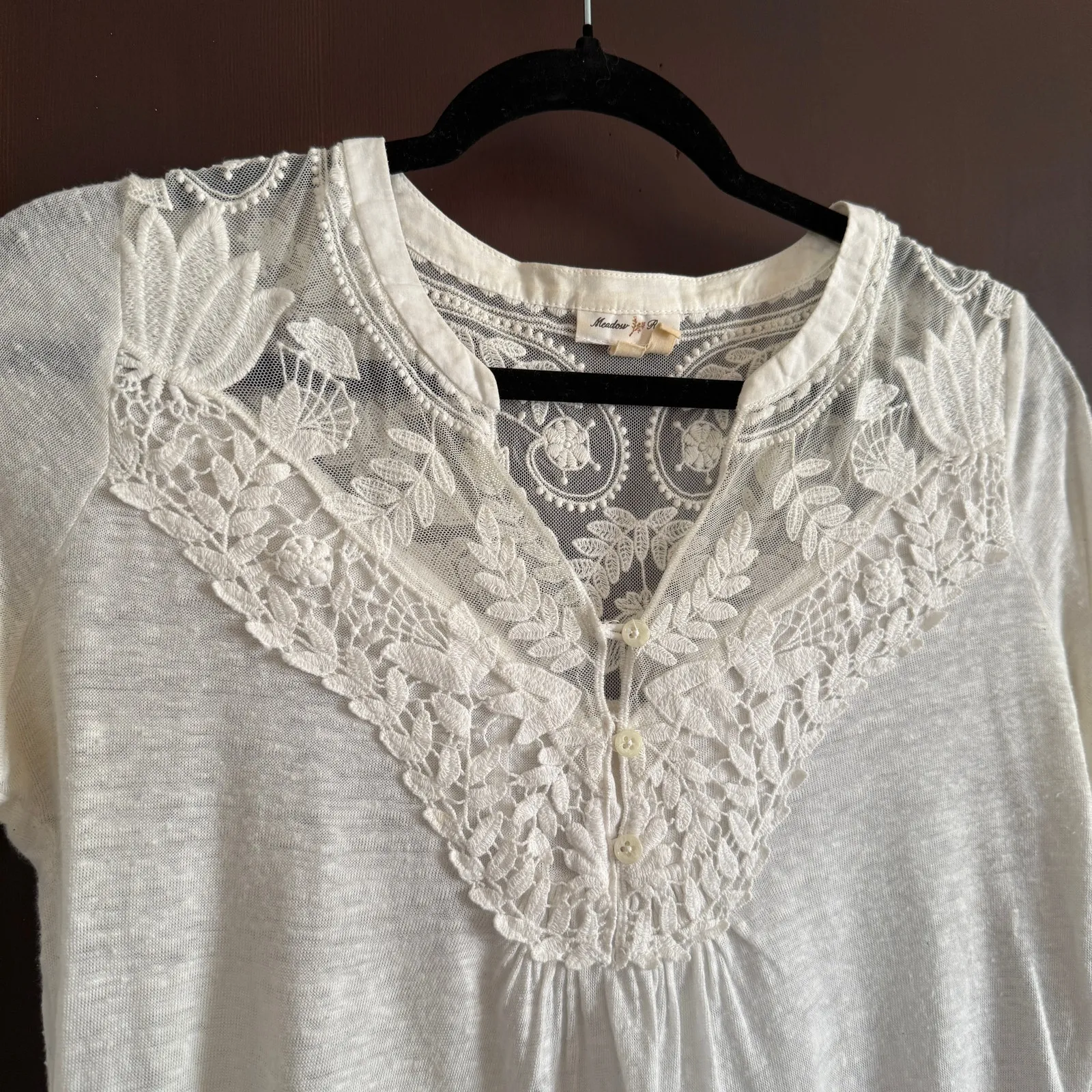 MEADOW RUE White Slub Knit Cloaked Lace Yoke Boho 3/4 Sleeve T - Image 4