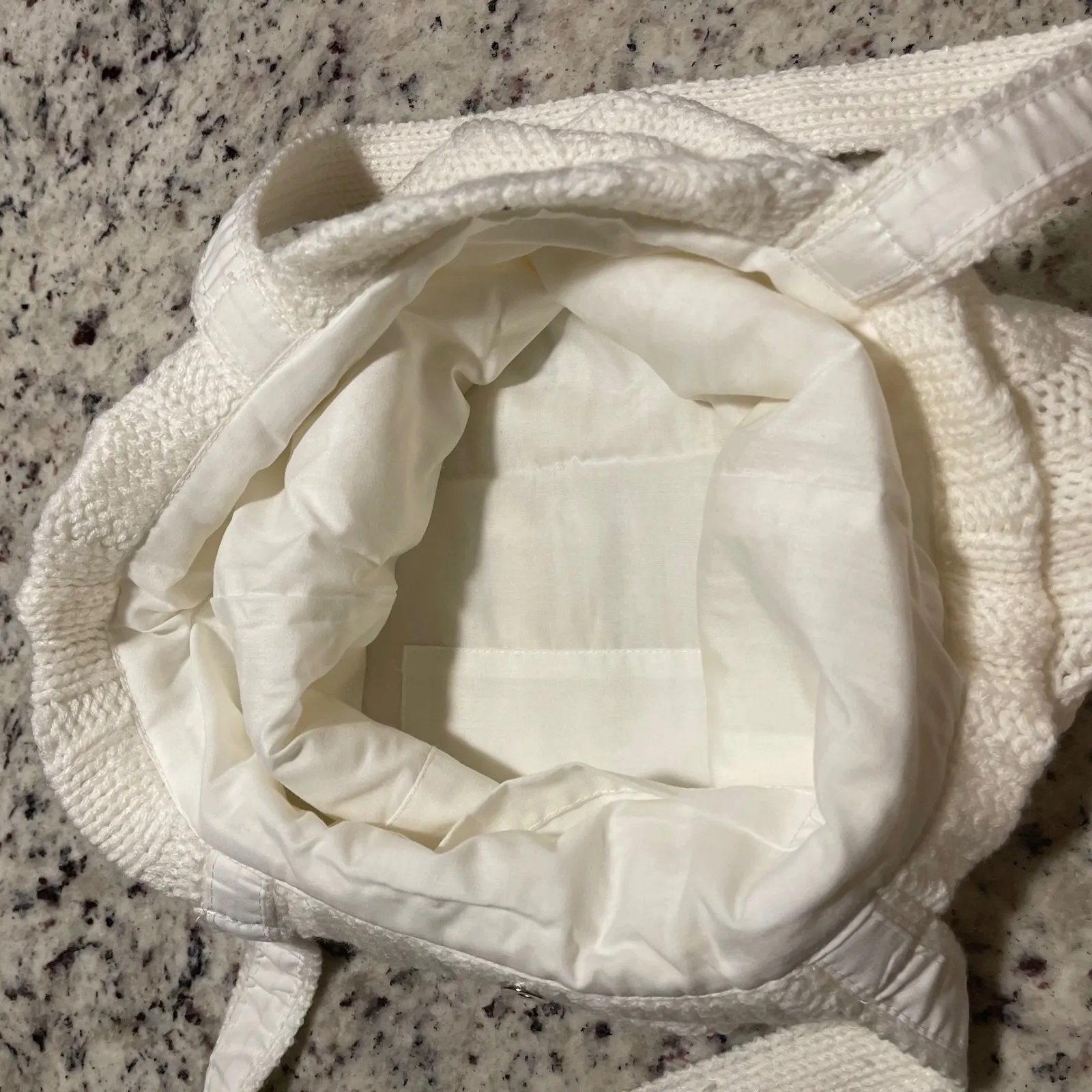 White Cable Knit Tote Bag Magnetic Snap Closure Lined Interior Casual Everyday - Image 5