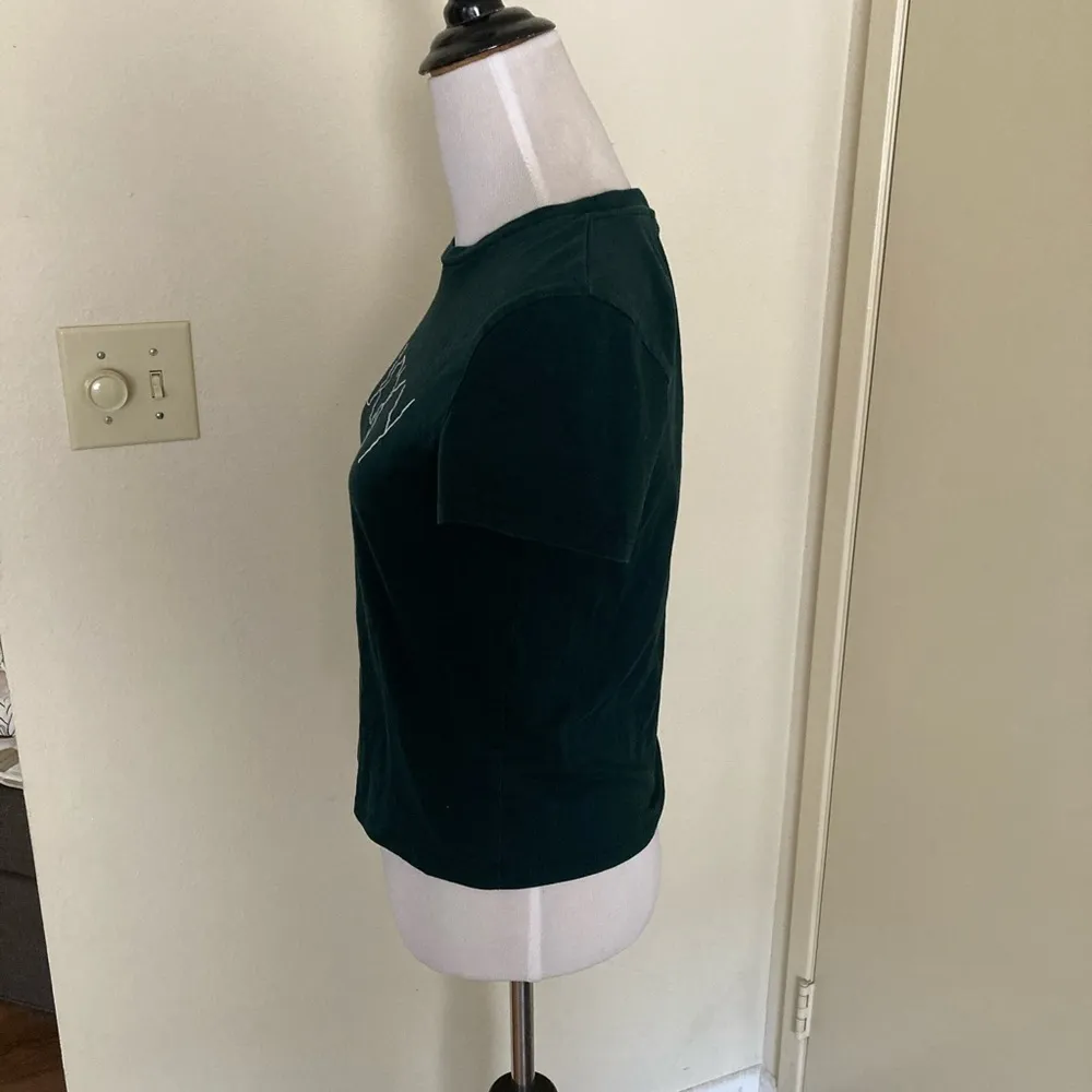 💚Topshop Dark Green LUCKY Star Short Sleeved Top Size 4💚 - Image 9