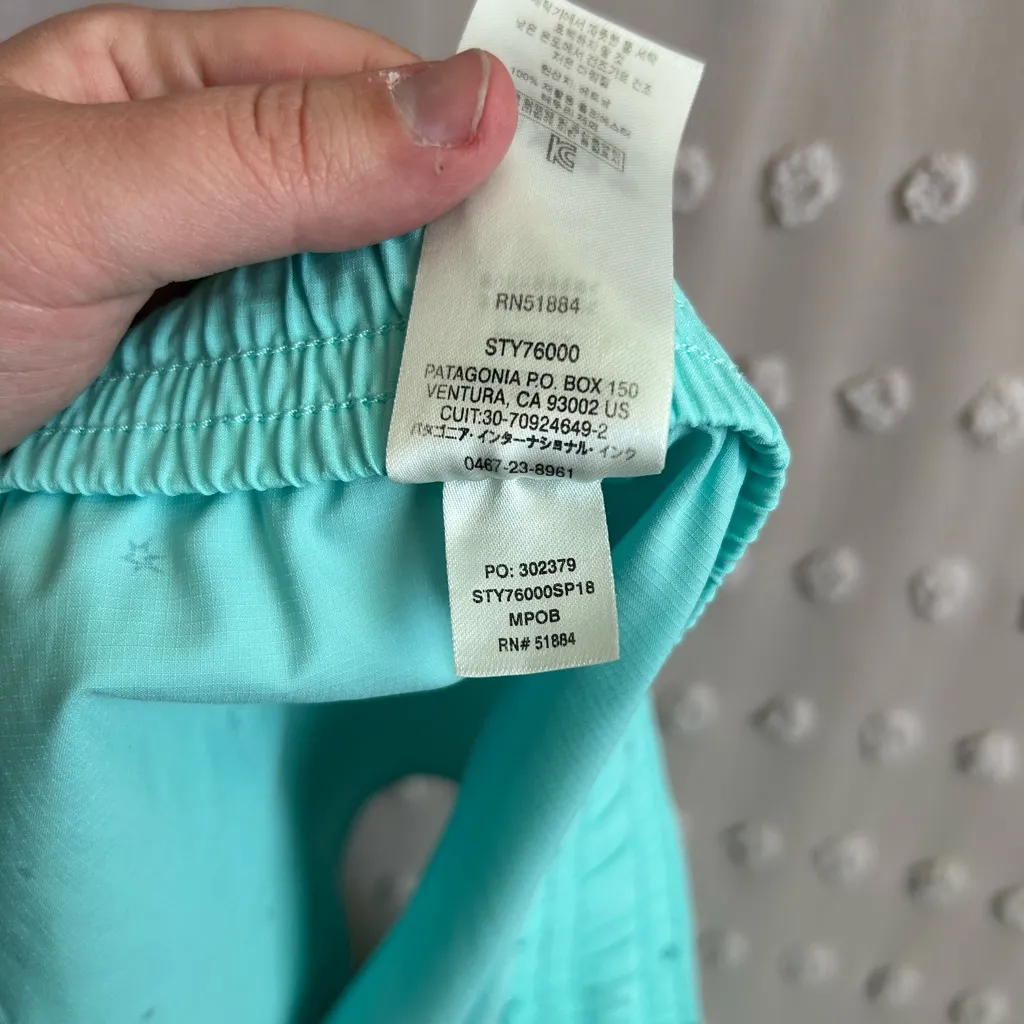 Patagonia Women’s Stretch Plaining Micro Shorts 2” Inseam‎ Sz XL Teal - Image 5