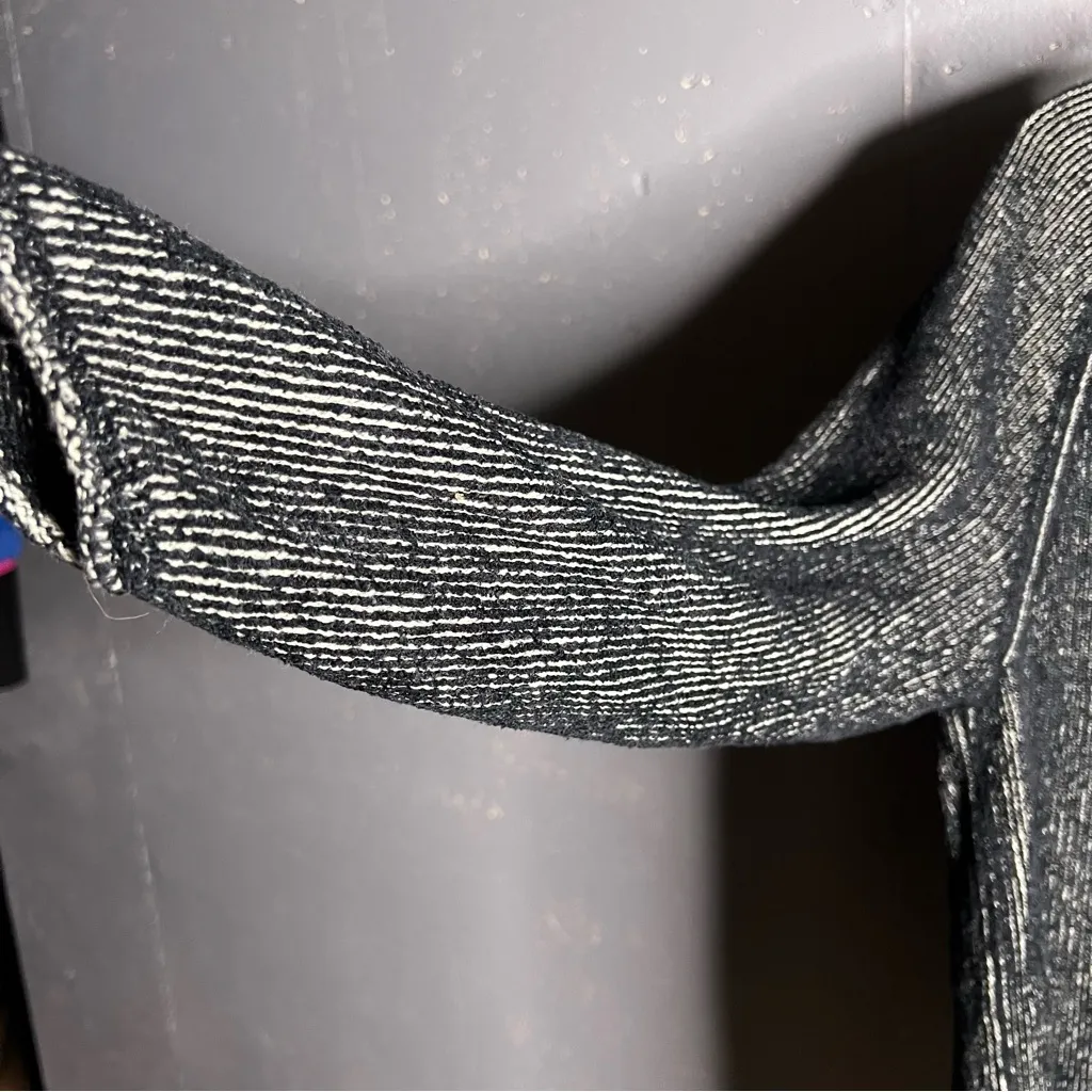 Free People Lenox Tunic Sweater in size Small - Image 7