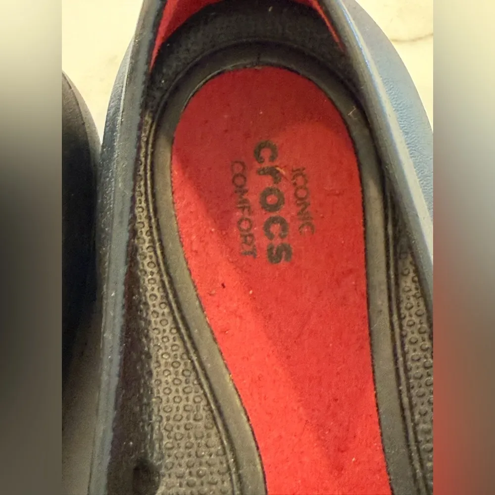 Crocs Black Rubber Women's Flats 6 W - Image 3