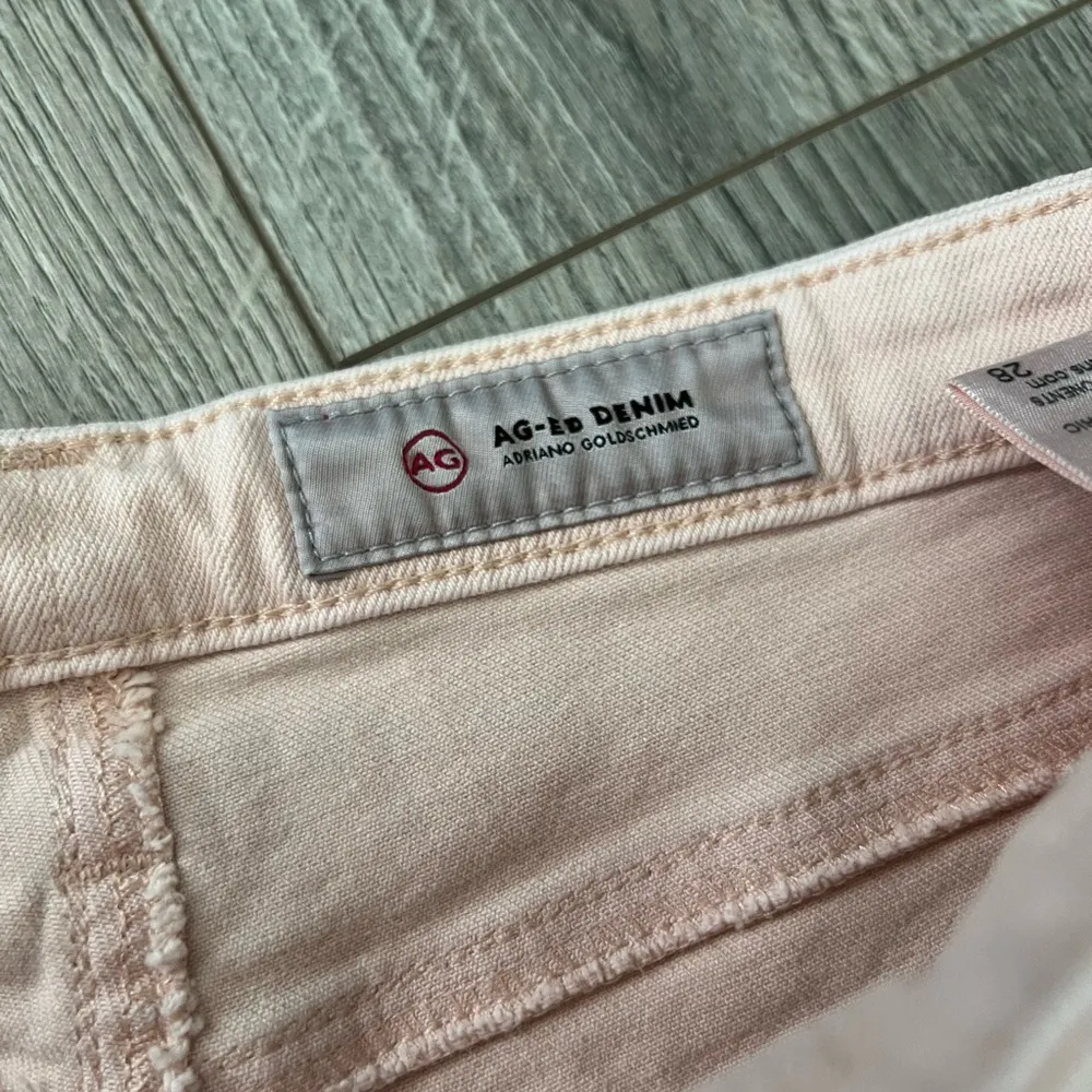 AG Adriano Goldschmied Isabelle High Rise Straight Crop Jeans | Pale Pink | 28 - Image 6