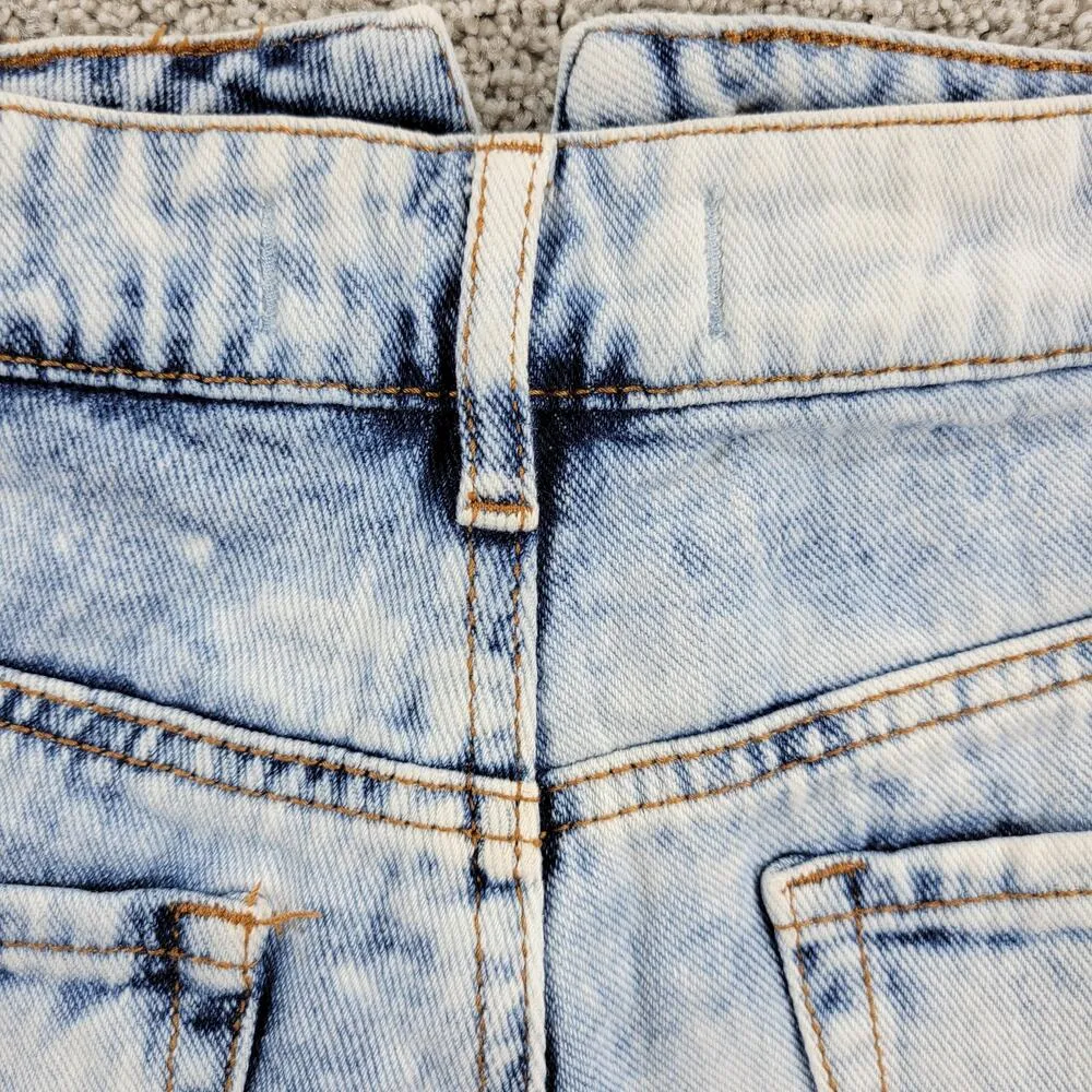 Bullhead Womens High Rise Shorts 5 Blue Light Wash Denim Distressed Hot Pants Size 25 - Image 4