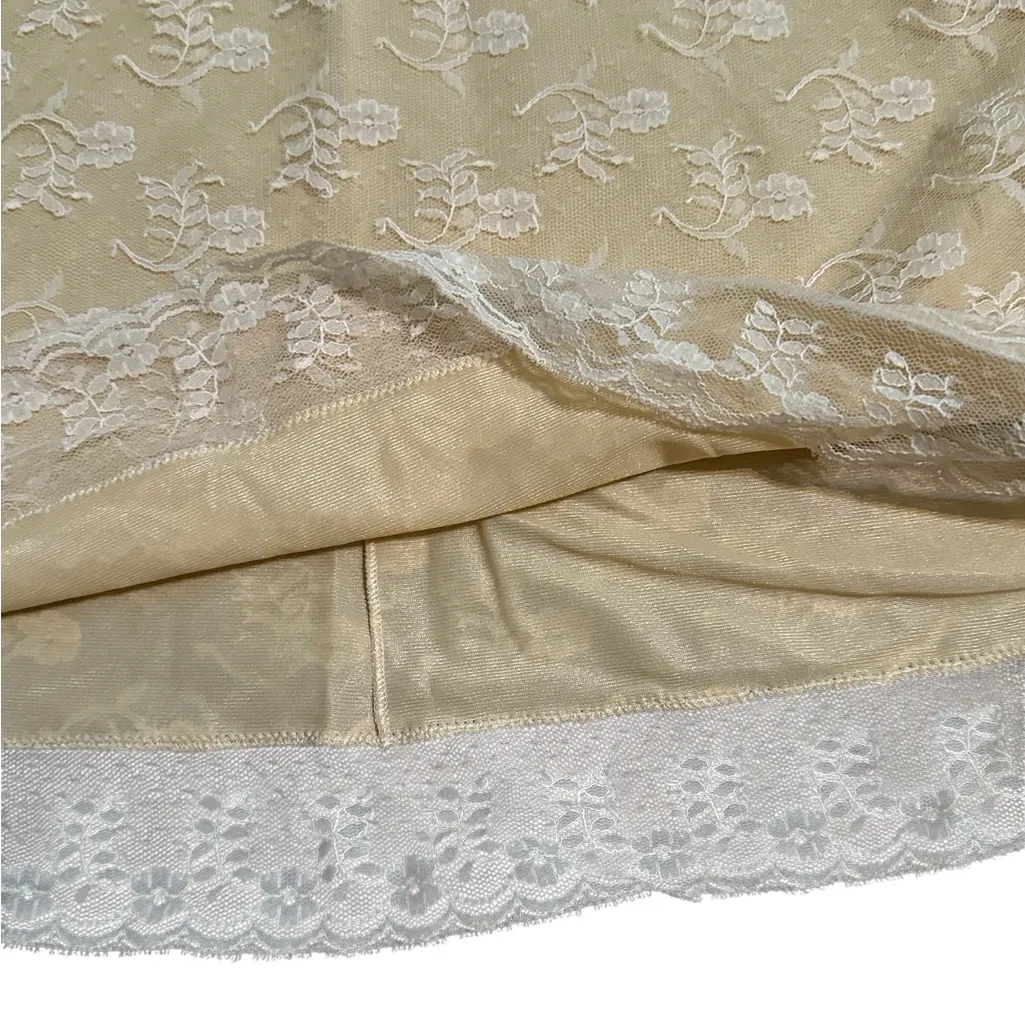 Vintage 70s Vasserette Lingerie Lace Slip Mini Cream Floral Lace Size Small - Image 3