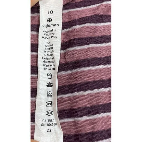 Lululemon Womens Tee‎ V-Neck Maroon Strips Size  10 Short Sleeve T-Shirt - Image 2