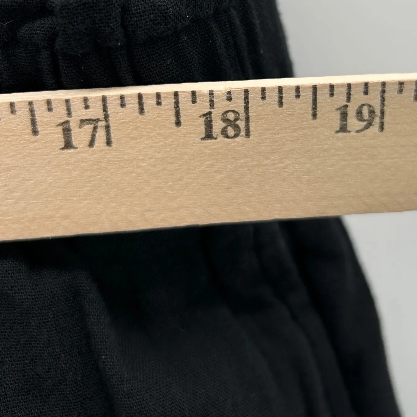 NWT Old Navy Black Wide Leg Crop Pants Women's XL Cotton Minimalist Textured - Image 6