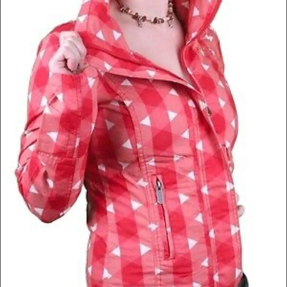 NWOT Bench light weight coat size large Red - Image 3