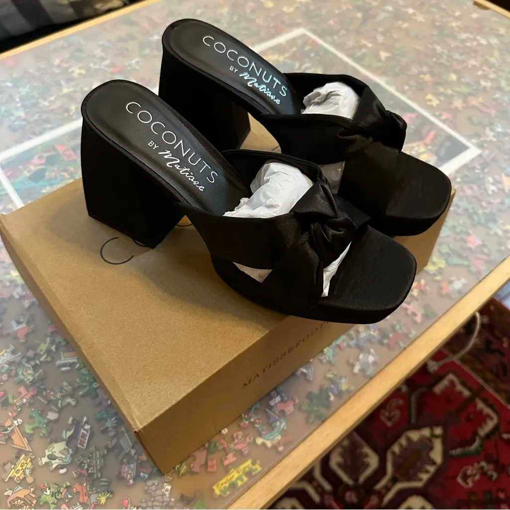 NWT Matisse Knot Slide Platform Sandal Black Size 7 - Image 2