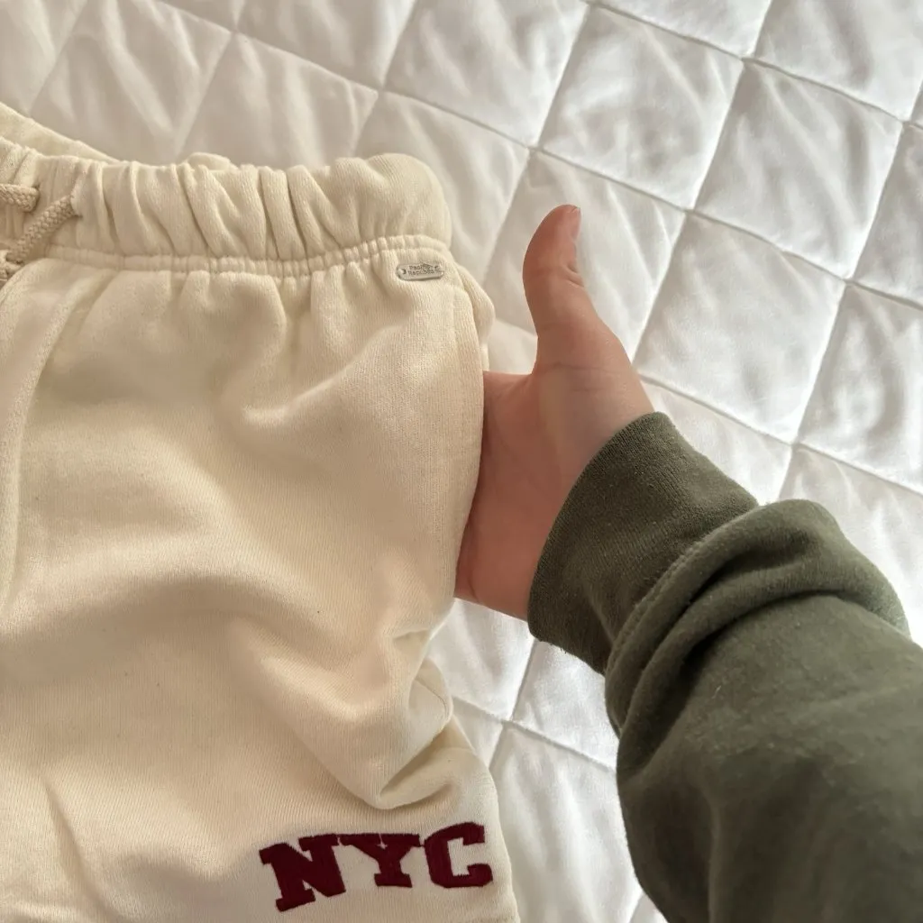 Pacific Republic Pull & Bear Womens Size Small Off White NYC Red Sweat Shorts - Image 8