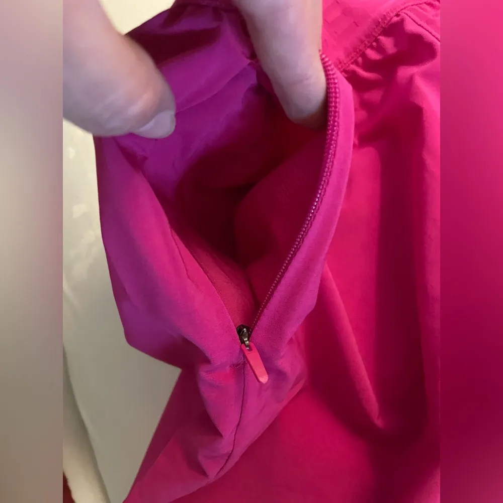 NWT  Woman Shorts Size M Fuchsia Hot Pink Color - Image 11