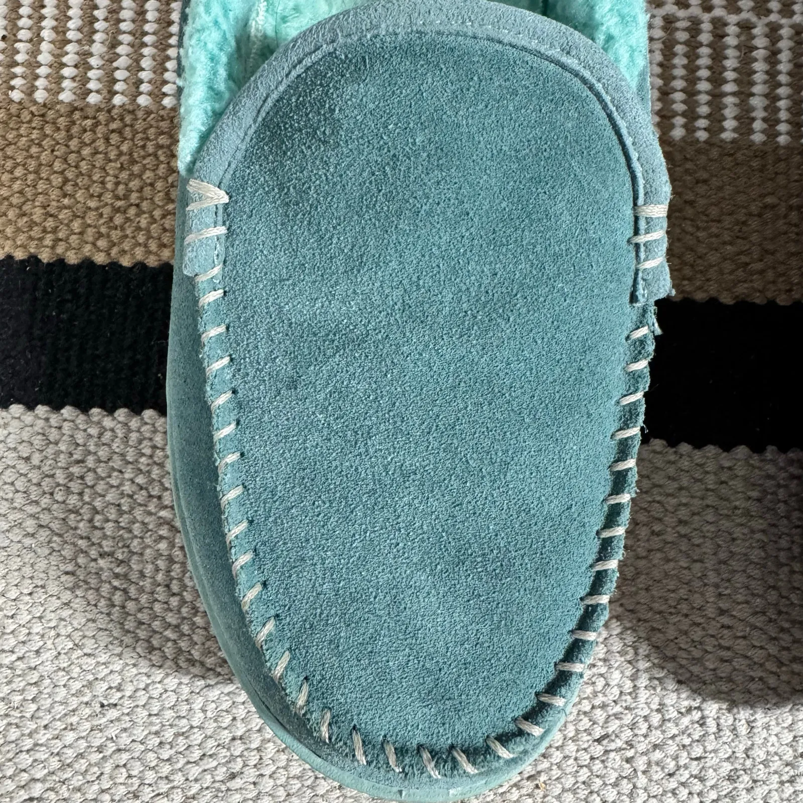 LL Bean Women Blue Suede Fleece Lined Mountain Moccasin Slippers Size 7 M - Image 10
