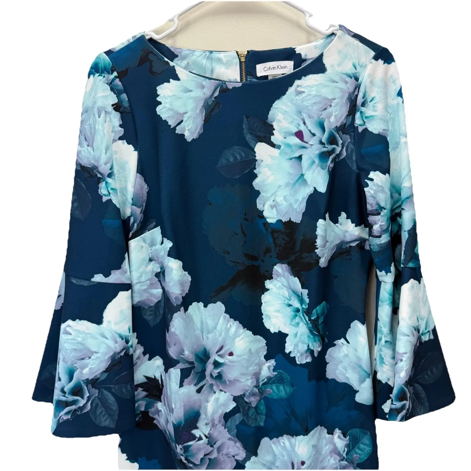 Calvin Klein Blue Floral Bell Sleeve Stretch Crepe Sheath Dress‎ Size 6 - Image 4