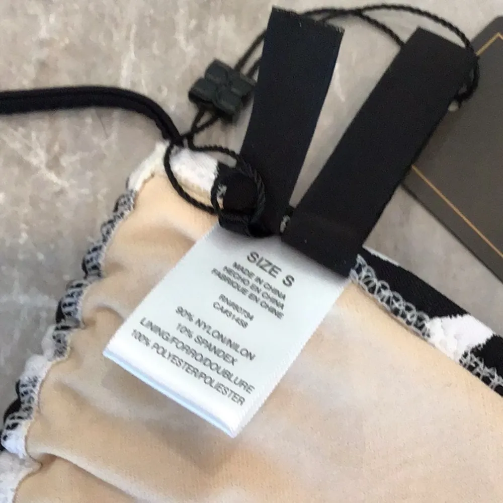 BCBGMAXAZRIA 💕💕 Triangle String Bikini Top - Image 6