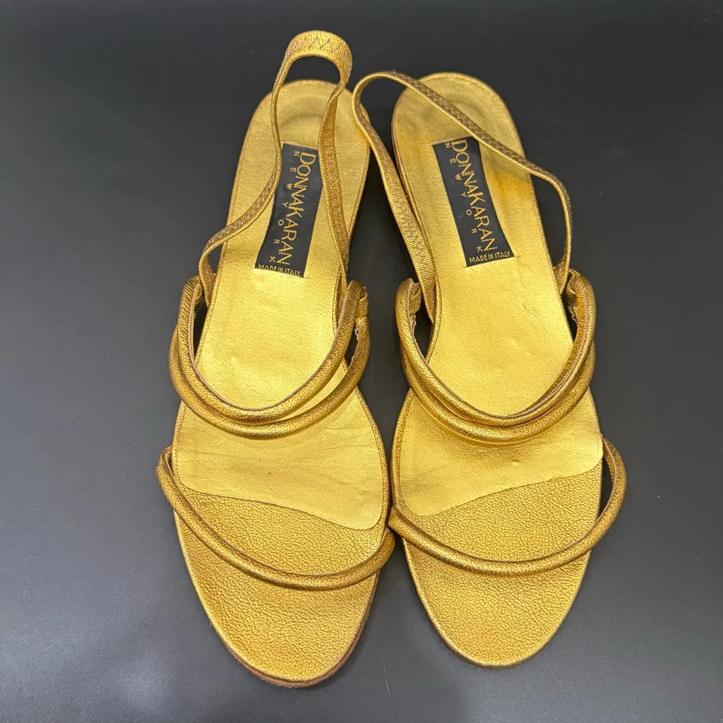 Vintage DKNY Donna Karan NY Black Label Metallic Gold Strappy Flat Sandals 8.5 - Image 3