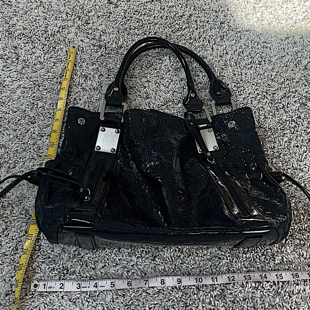 Sharif Vintage Leather Embossed Black Tote Shoulder Bag Double Handle Pockets - Image 6