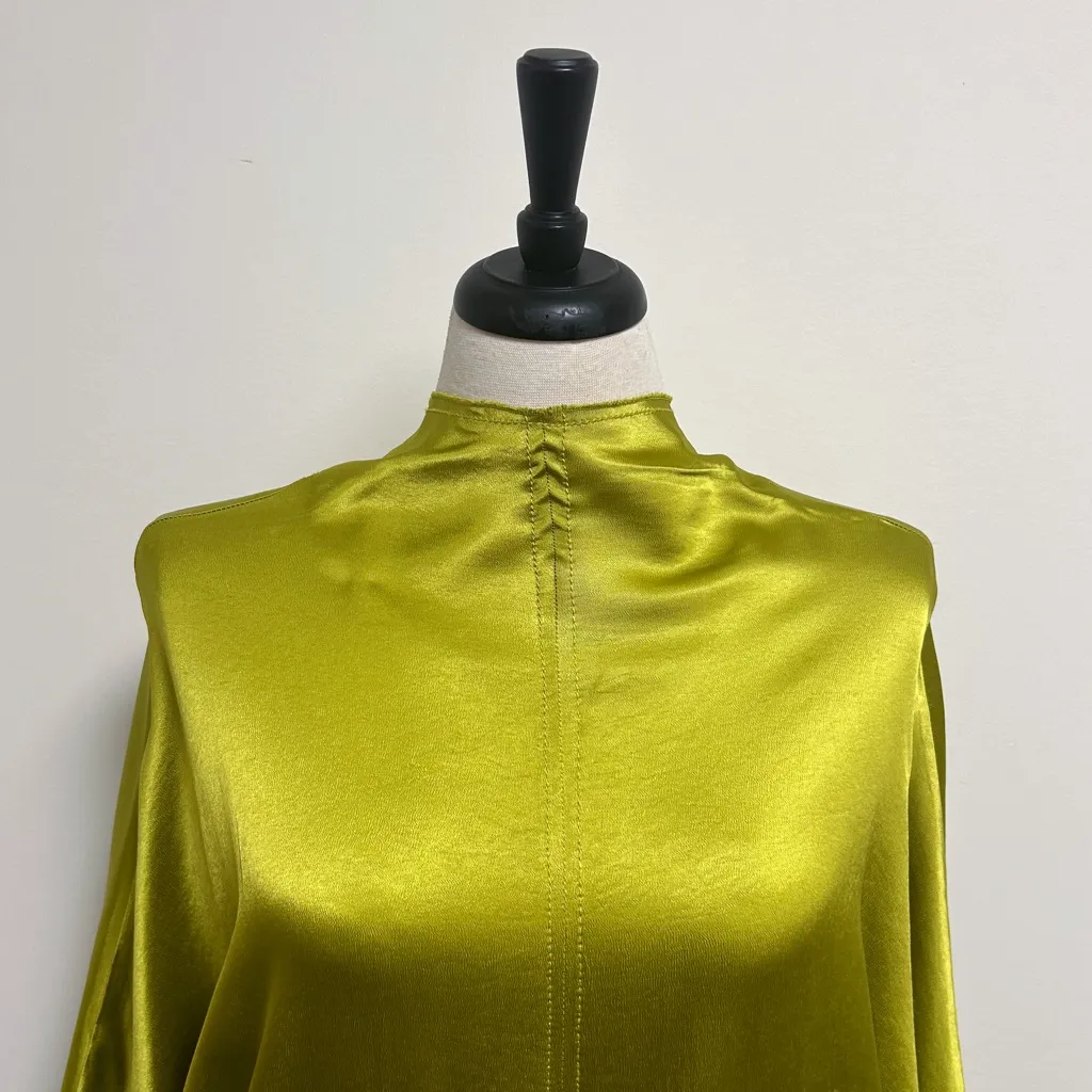 Zara Green Satin 3/4 Dolman Sleeve Tapered Back Tie V Line High Neck Dress NWT - Image 6
