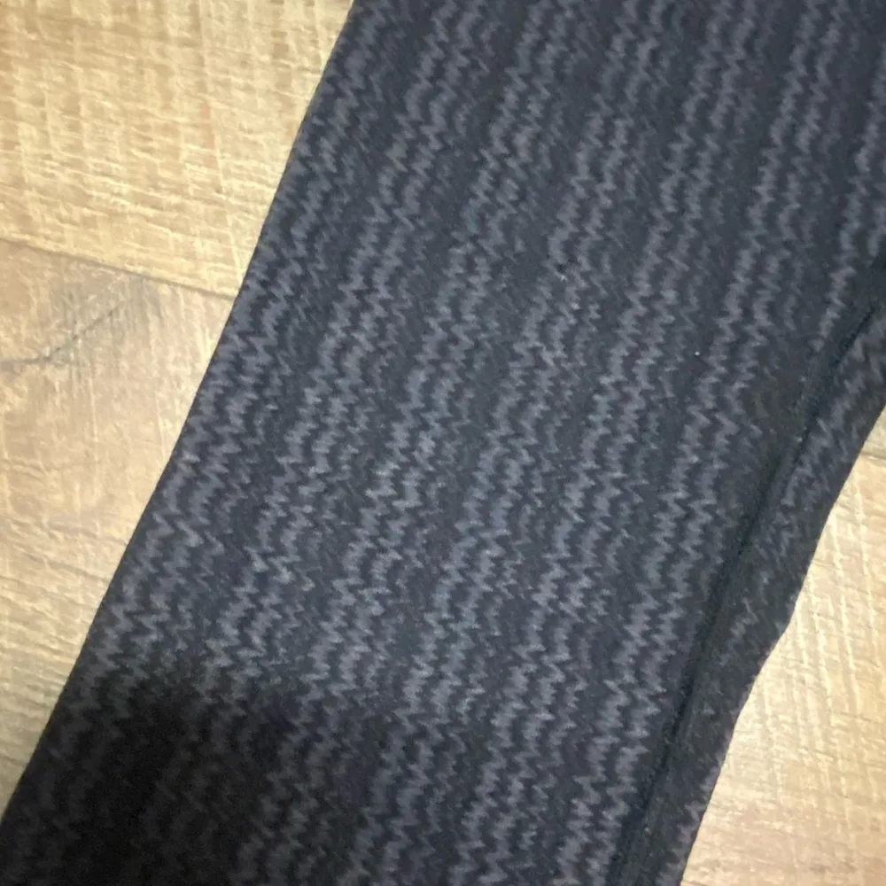 Wunder Under Ziggy Wee August Inkwell Capri Athletic Leggings Size 8 - Image 4