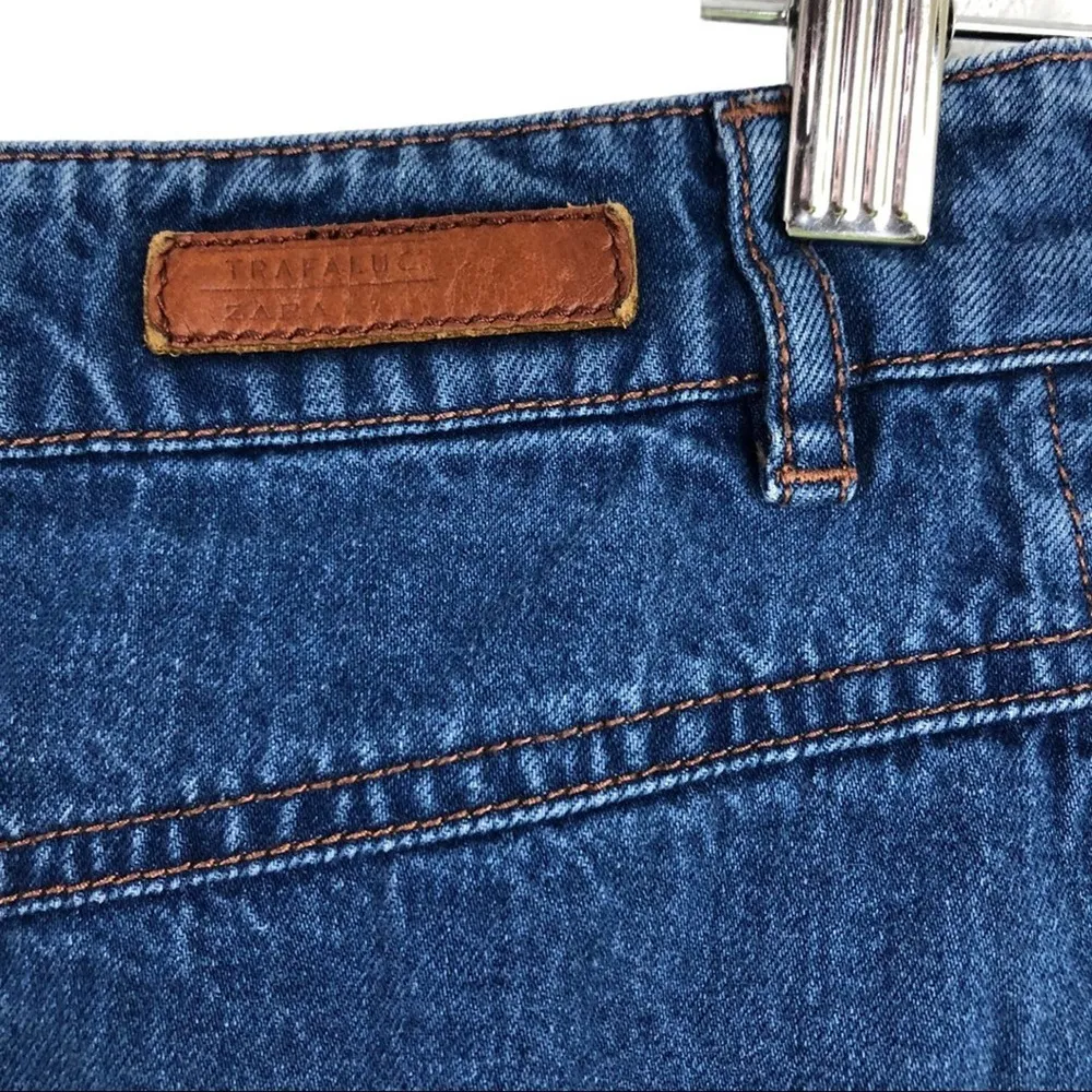 Zara Denim Mini Skirt Pleated Raw Hem Size XS - Image 8