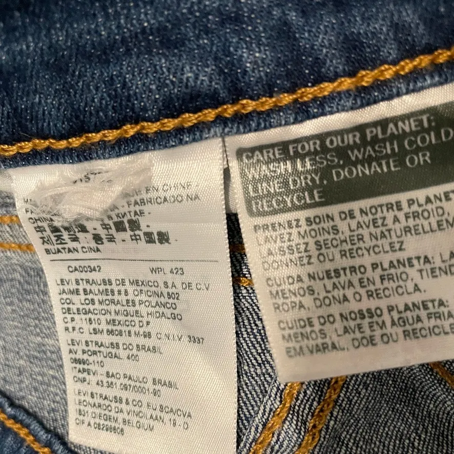 Levi's 32 red tab denim jean stretch shorts SH 1954 - Image 4