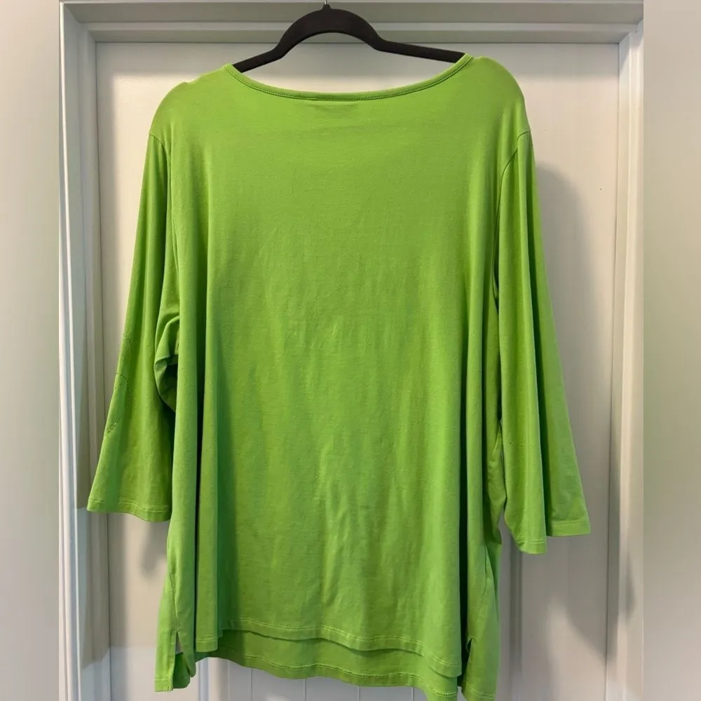 Quacker Factory Flamingo Beach Vacay Green Embroidered 3/4 Sleeve Top Size 2X - Image 3