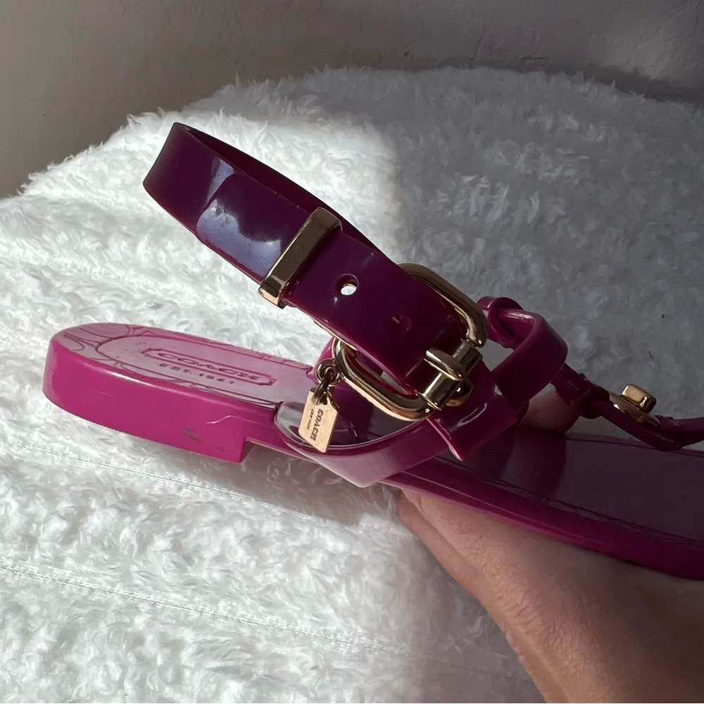 Coach Pier Fuchsia Jelly Sandals - Image 6