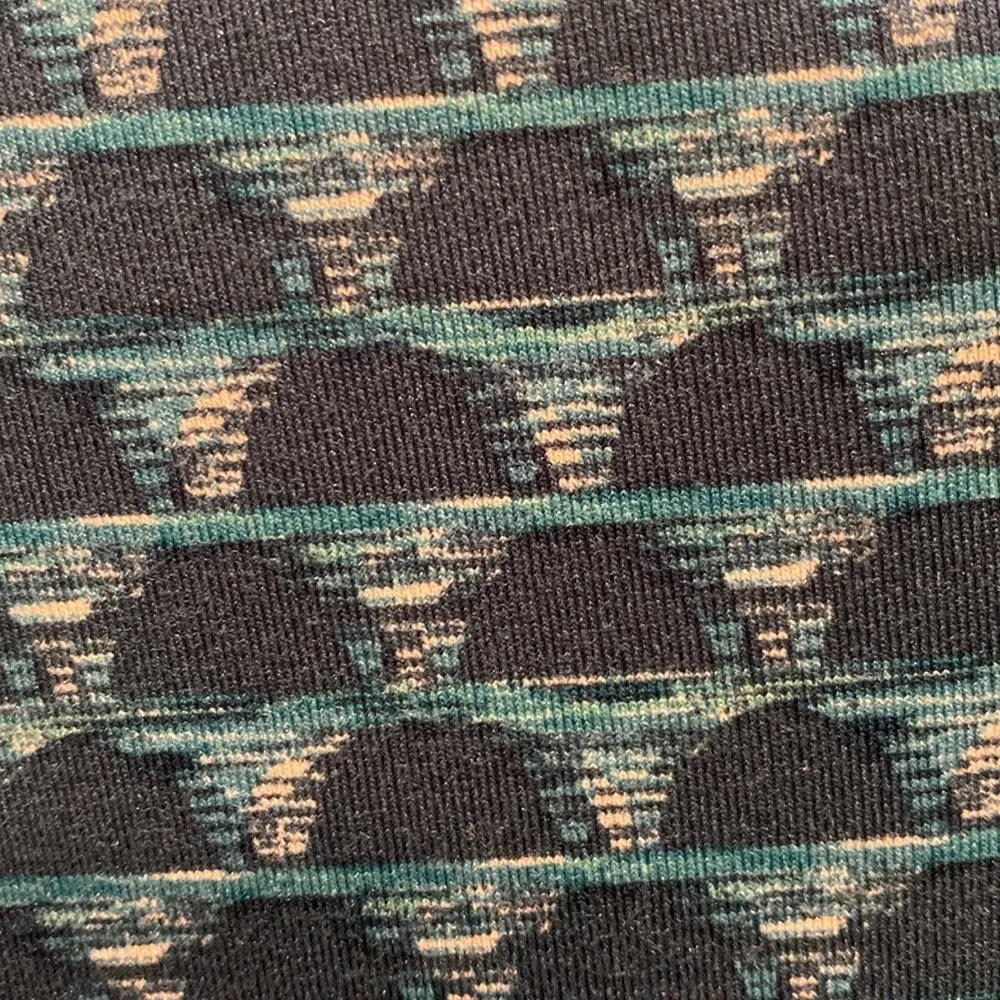 Title Nine V Neck Geometric Wrappers Delight
Faux Wrap Teal White Dress Size XS - Image 3