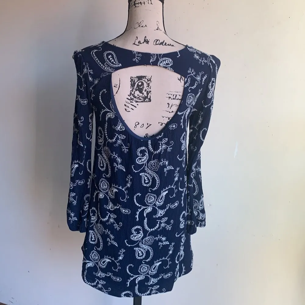Soprano Navy Embroidered Cut Out Tunic Dress - Image 8
