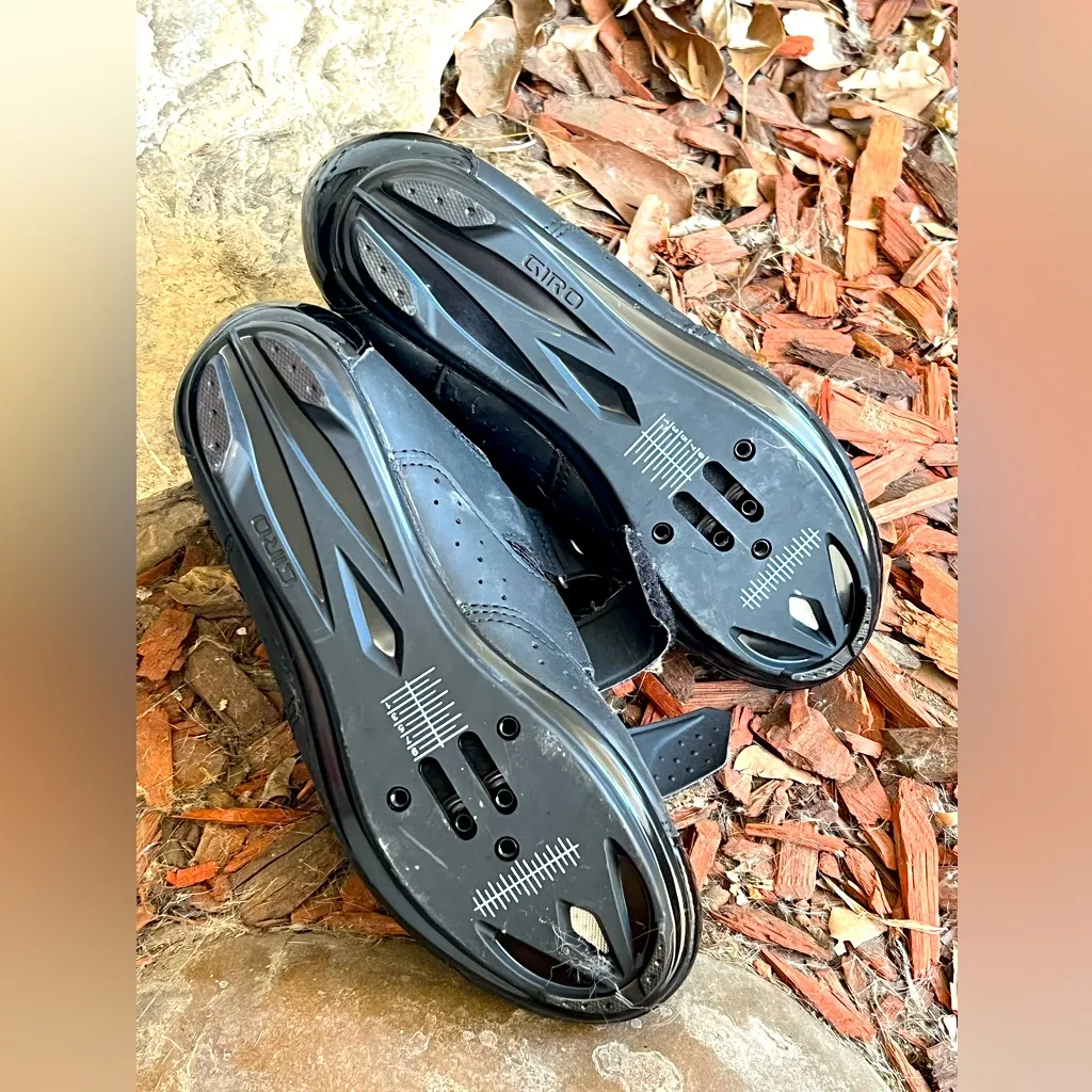 NWOB Giro Techne Women’s Spin Road Cycling Shoe Size 39, US 7.5 Black - Image 4