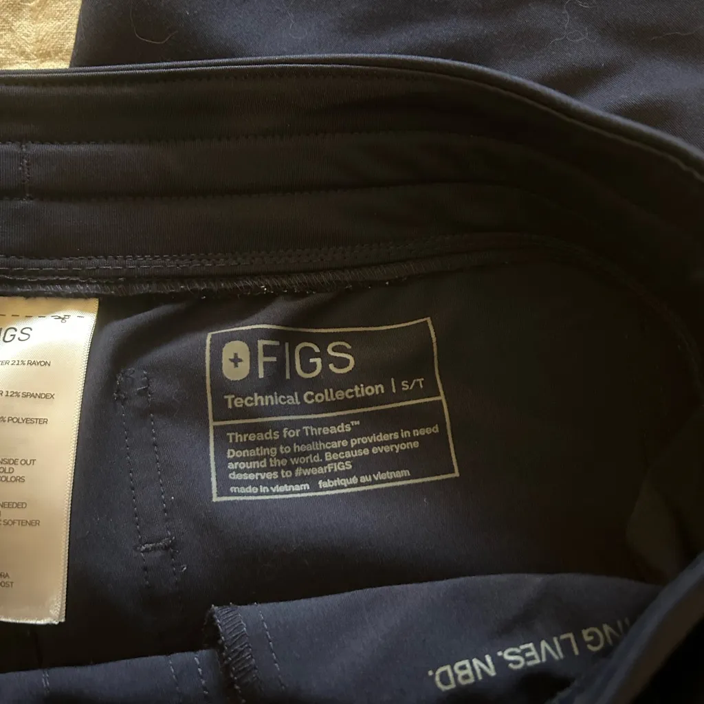 Figs Navy Blue Women's Joggers - Image 2