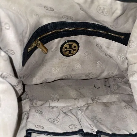 Tory Burch Pebbled Leather‎ Large Crossbody HOBO Bag TOTE Black Perforated Logo - Image 8