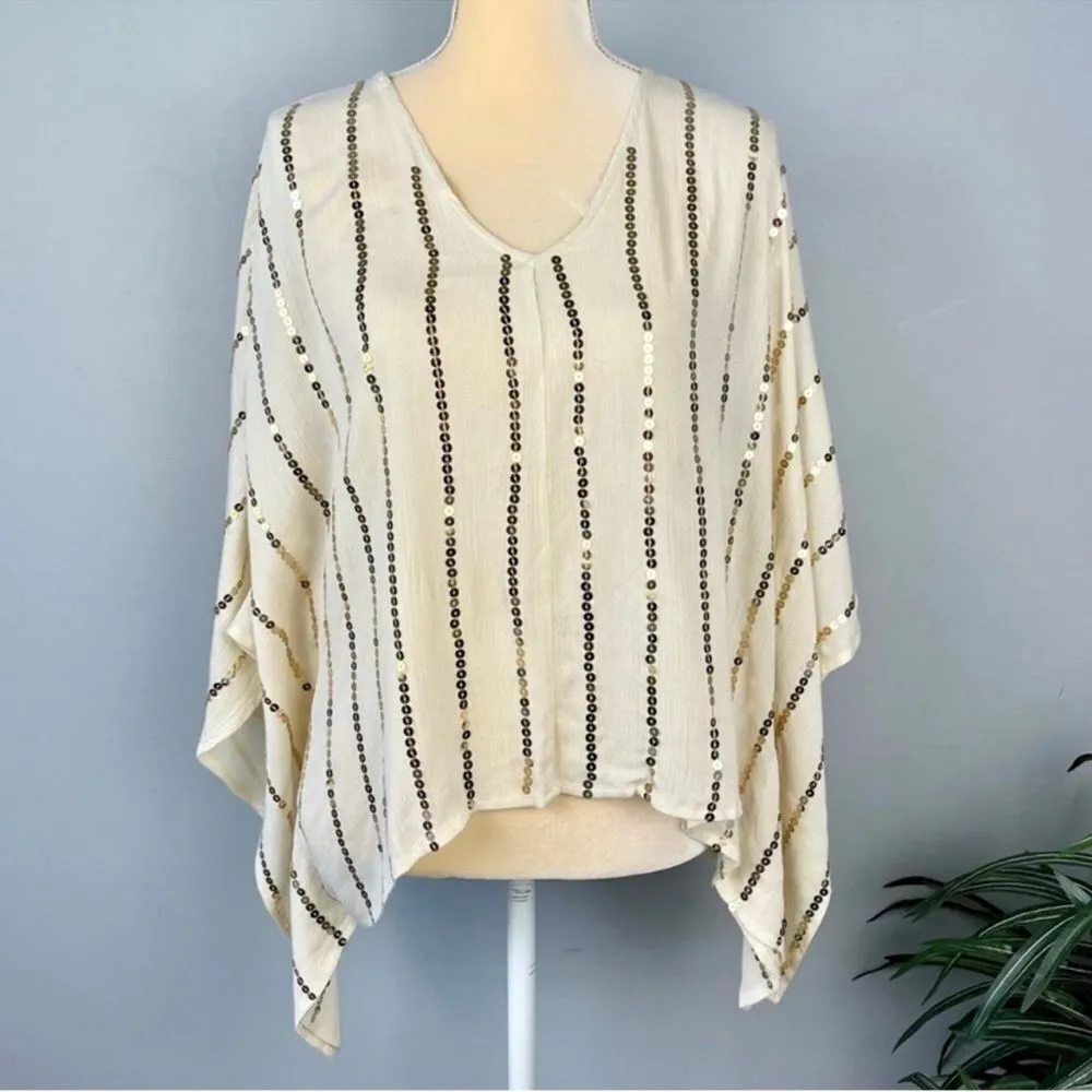 By Together Sequenced‎ Poncho Blouse C17 - Image 7