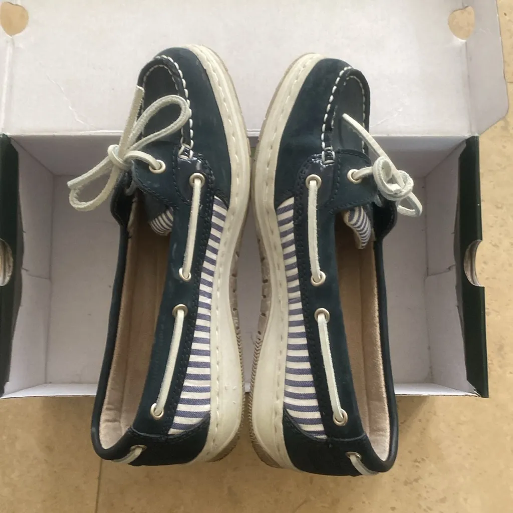 Khombu Women’s Navy Boat Shoes - Image 8