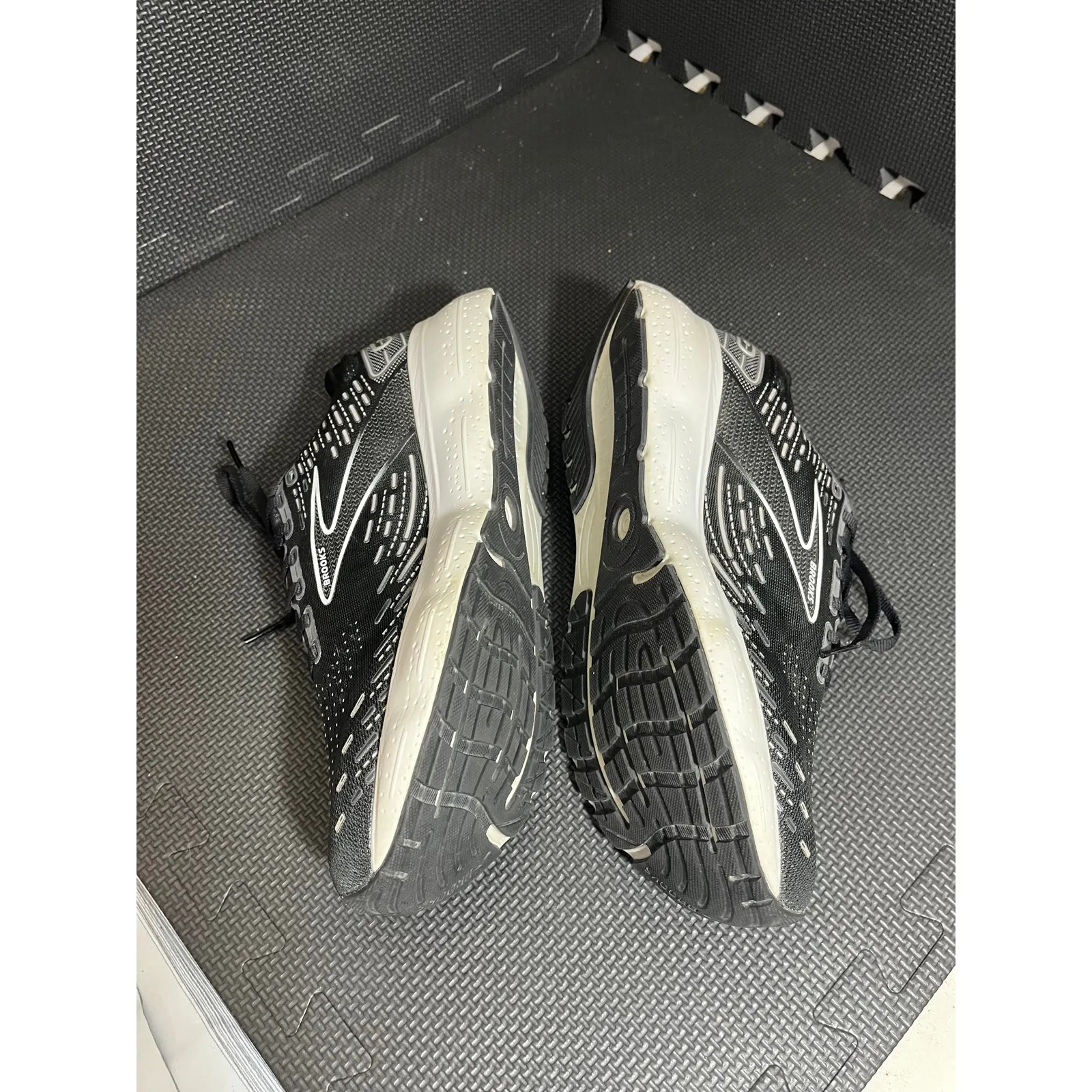 Brooks Glycerin 20 Women's Size 11 Running Shoes Sneakers‎ Black Athletic - Image 3