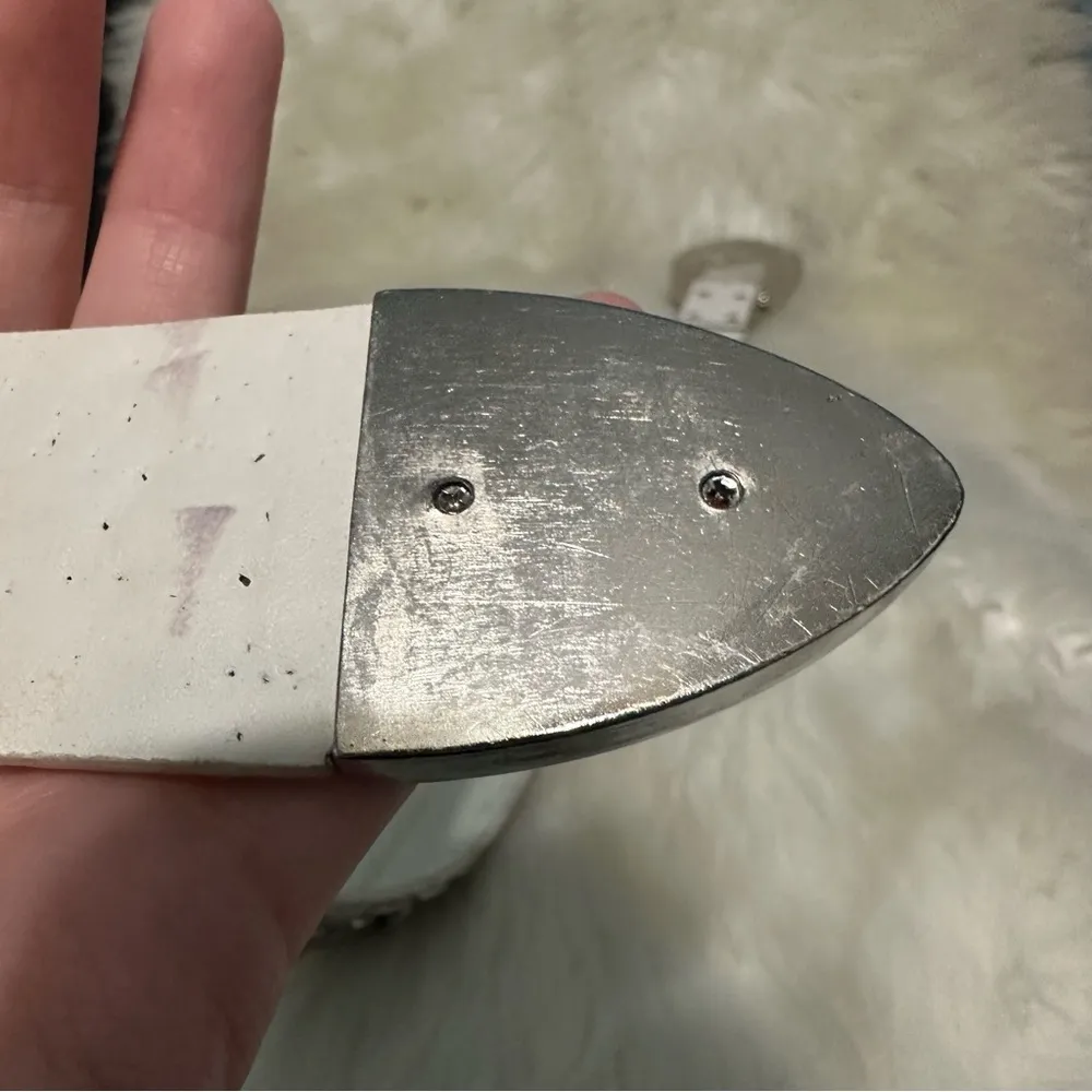 White Chunky Bedazzled Western Style Belt Small - Image 8