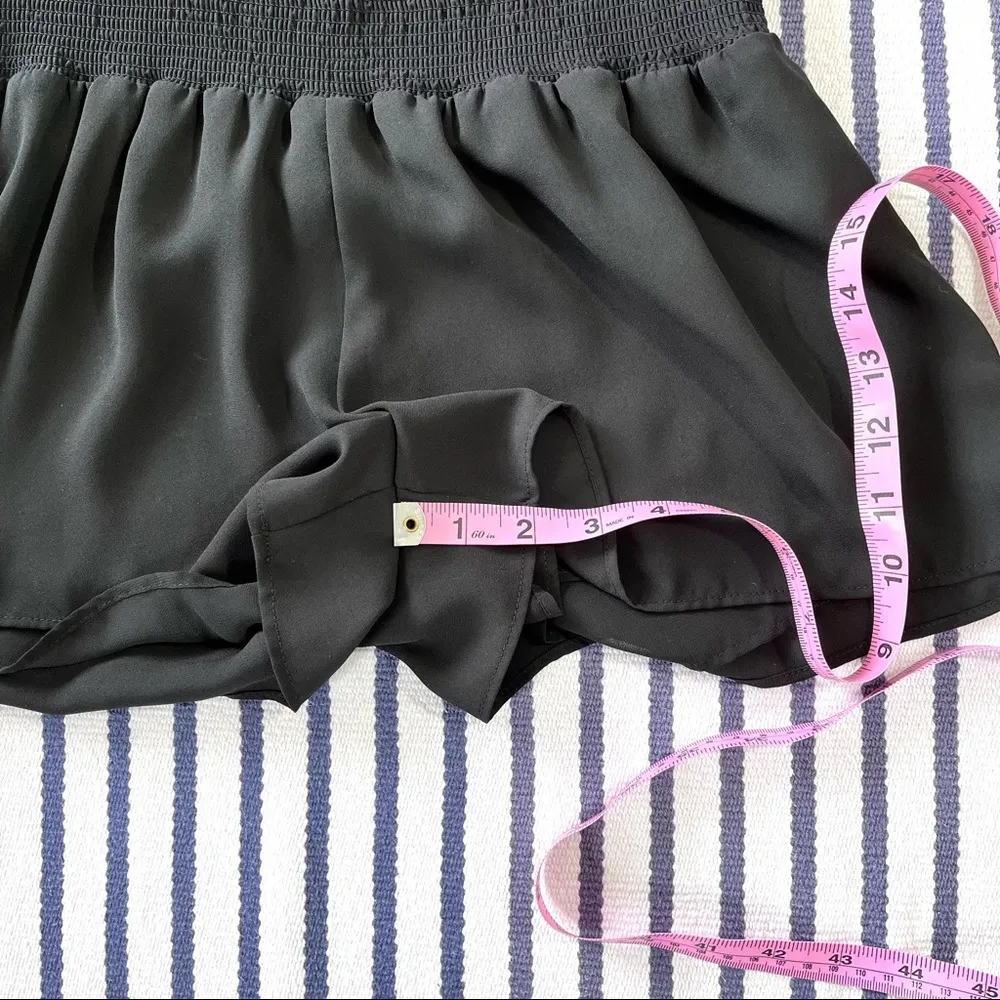 Chelsea28 Black Bell Sleeve Smocked Waist Romper Small - Image 7