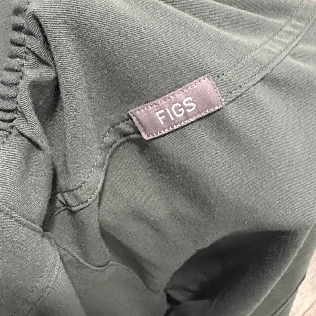 Figs Cade cargo scrub pants moss size large bottoms - Image 6