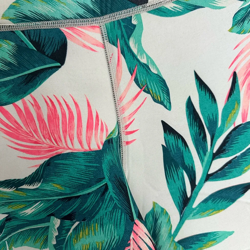 Billabong Women’s Wetsuit Top size 4 & Bottom size 6 Set Like New Surf Swim UV - Image 11