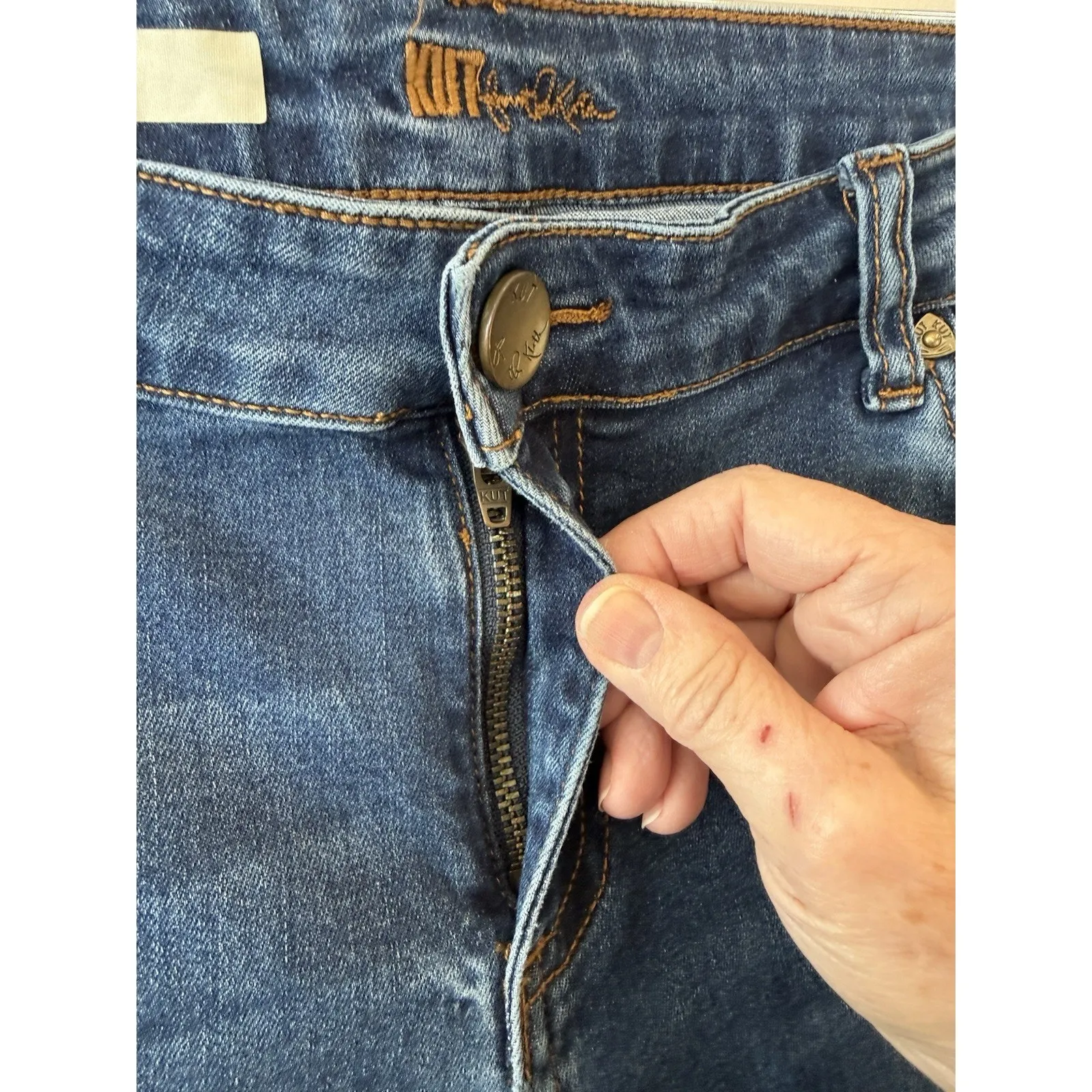 Kut from the Kloth Kay Boyfriend Straight Dark Wash Womens Jeans Size 14 Preppy - Image 4