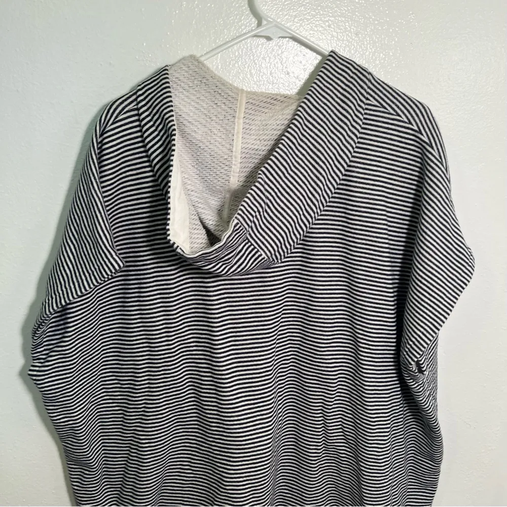 J. Crew Beach Cover up Poncho Blue Beige Stripes XS/S - Image 8