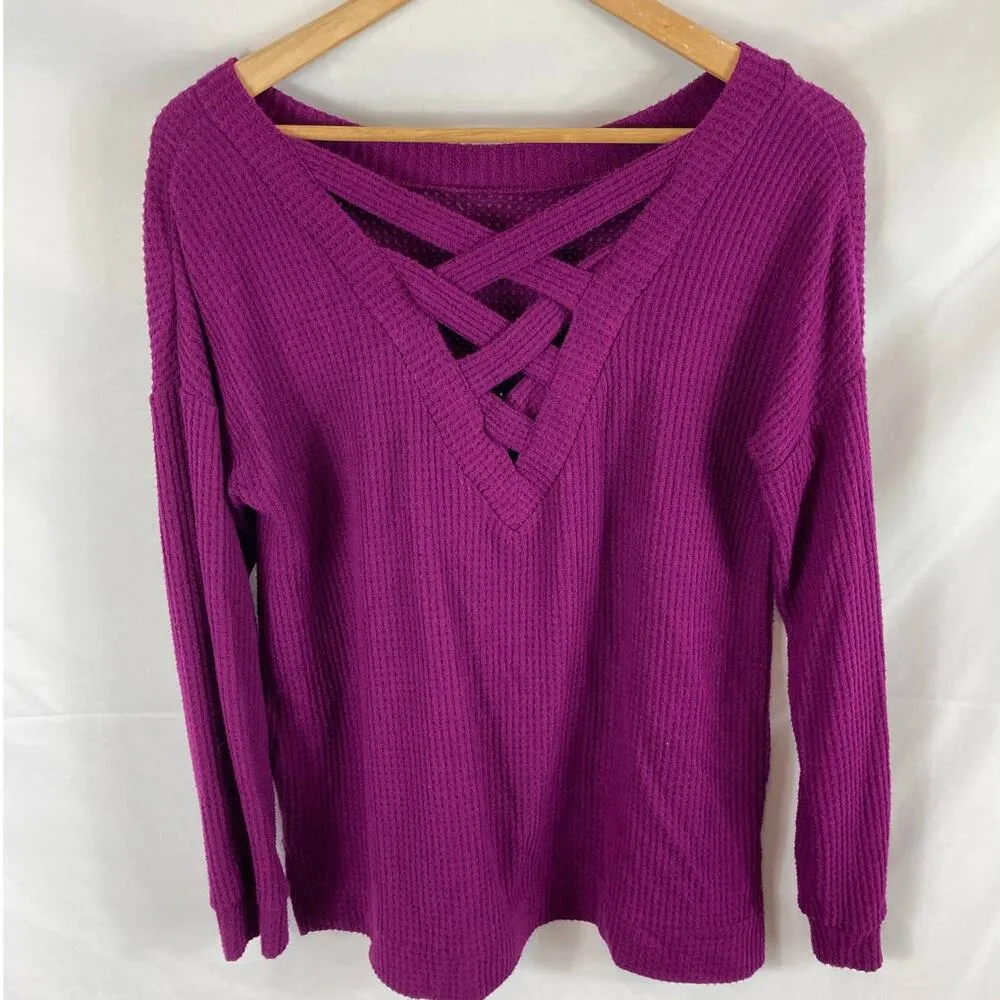 1. State Lattice V-Back Waffle Weave Sweater small - Image 3