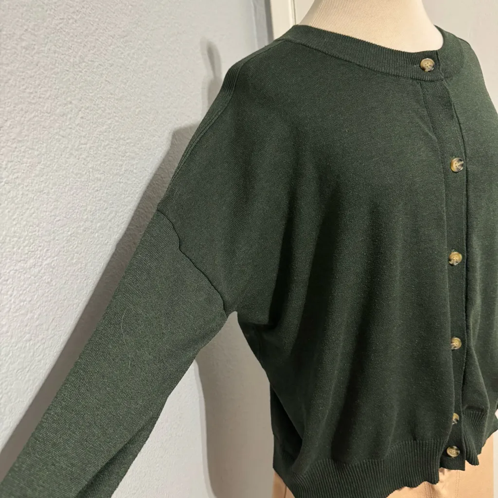 Time‎ and Tru Women Dark Green B Crewneck Long Sleeve Sweater Size XXL Tan - Image 5