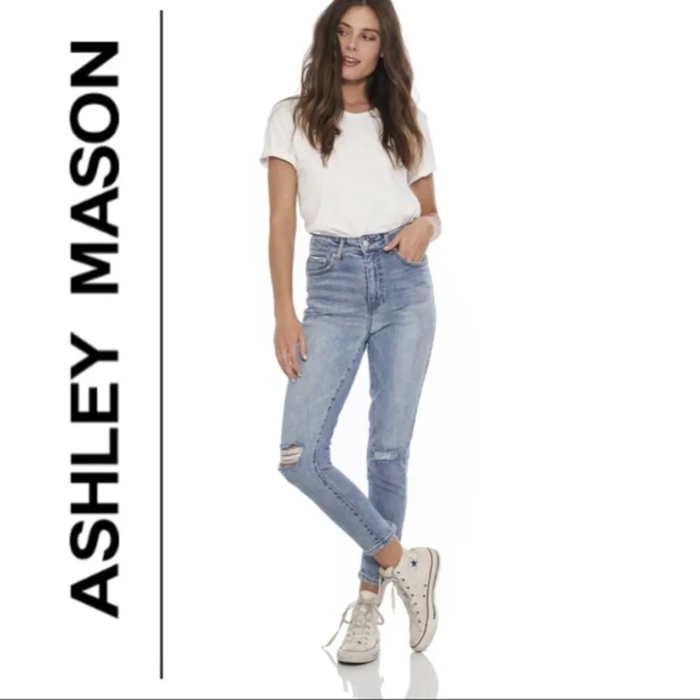 Super high Rise Mom Jeans Size 13 Junior 29 Light Wash Distressed Cali - Image 2