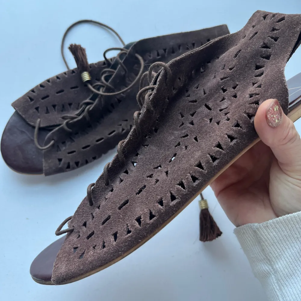 Matisse Women's Brown Suede Lace - Image 2