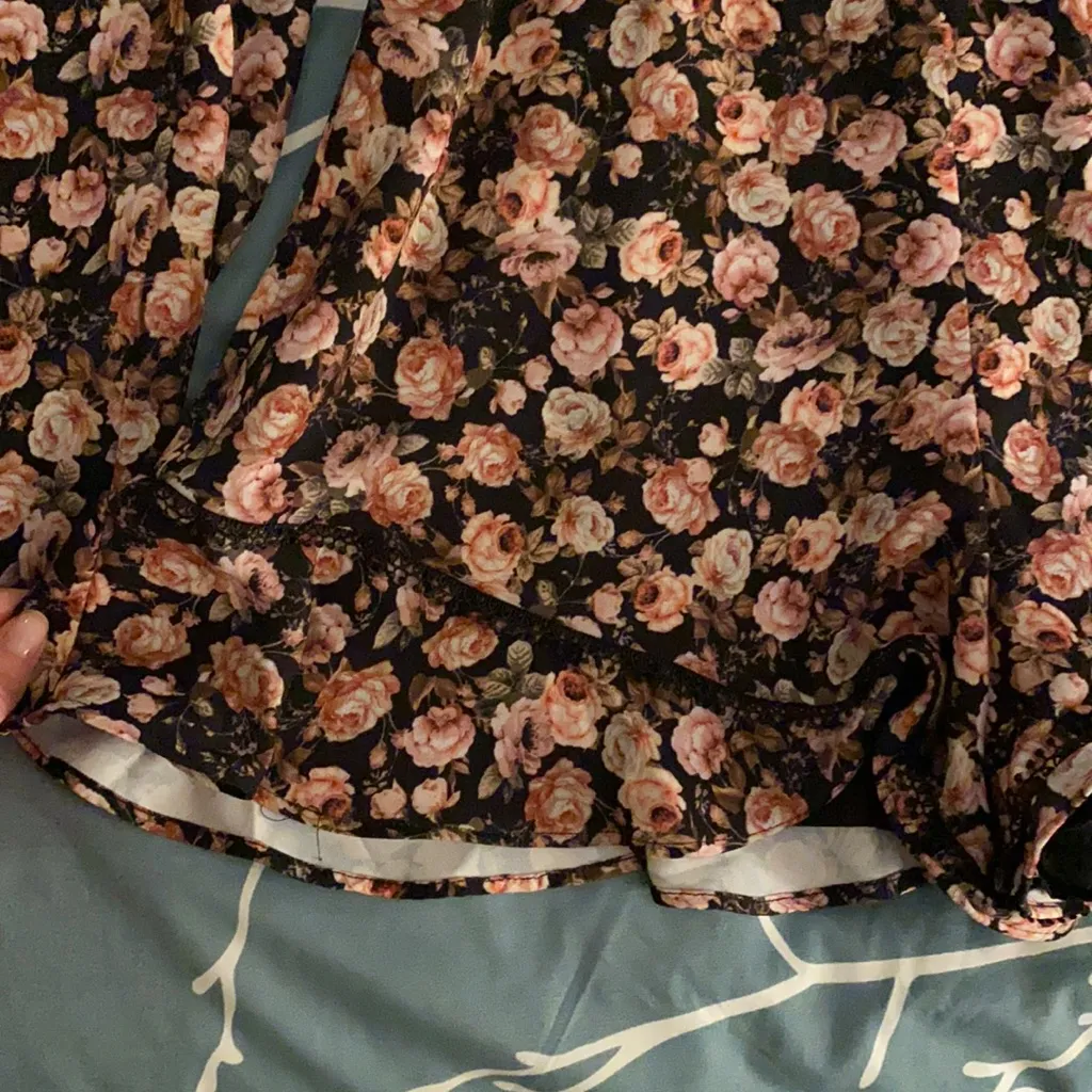 NWT Keepsake - Image 7