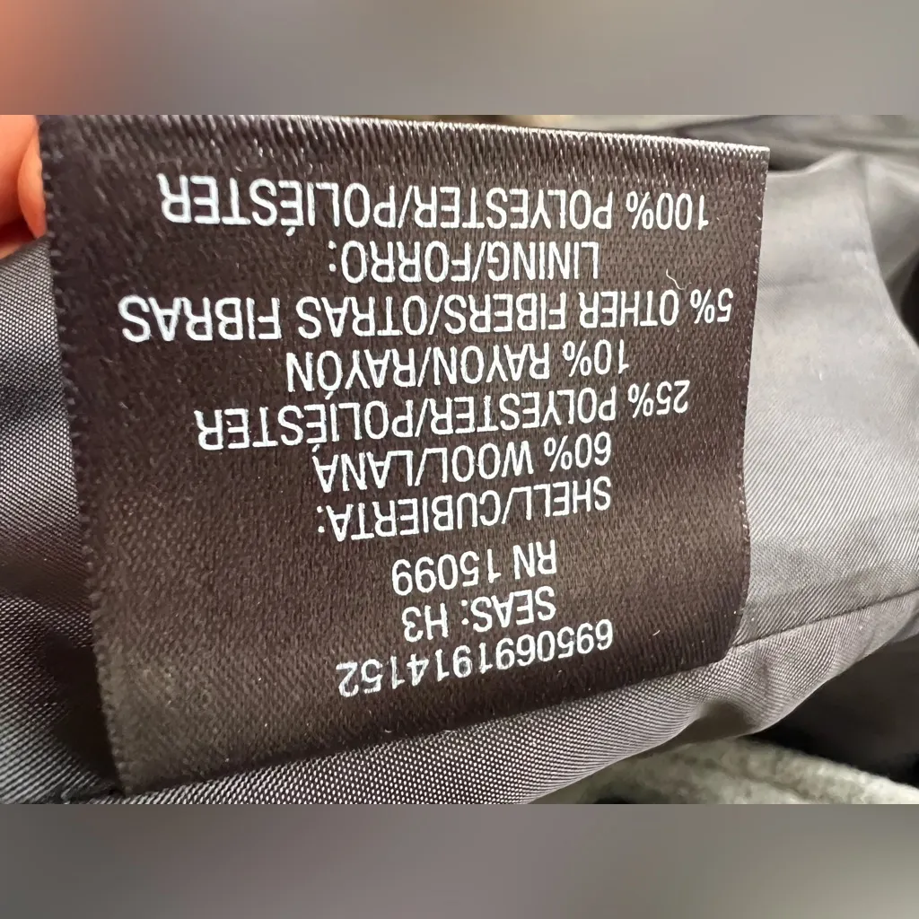 Covington Women's Gray Coat - Image 3