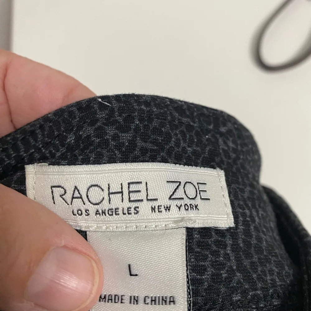 Rachel Zoe Women's grey\black High Waisted Cropped Ponte Stretch Leggings Size L - Image 4