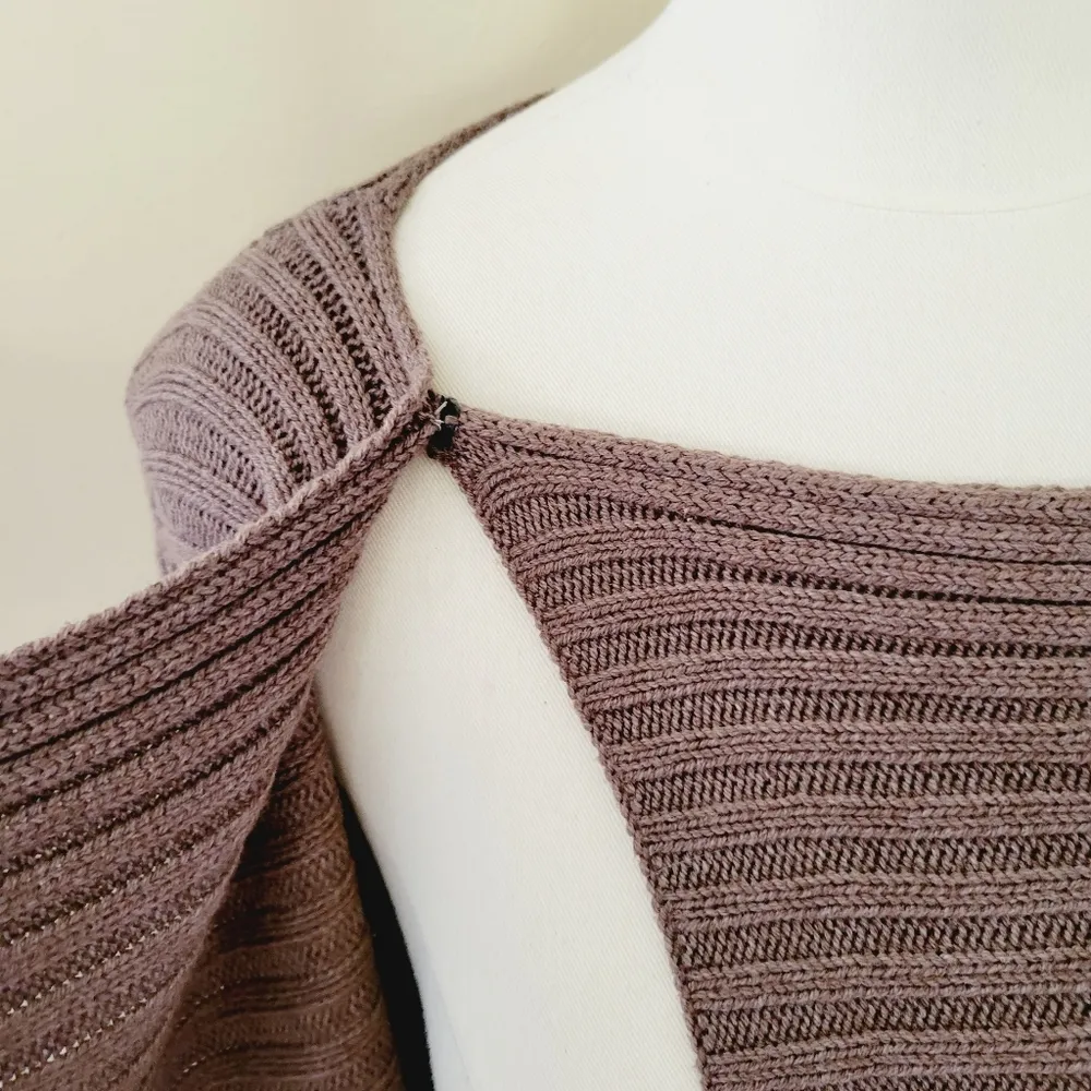 Adrienne Vittadini mushroom ribbed wrap cardigan size large - Image 9